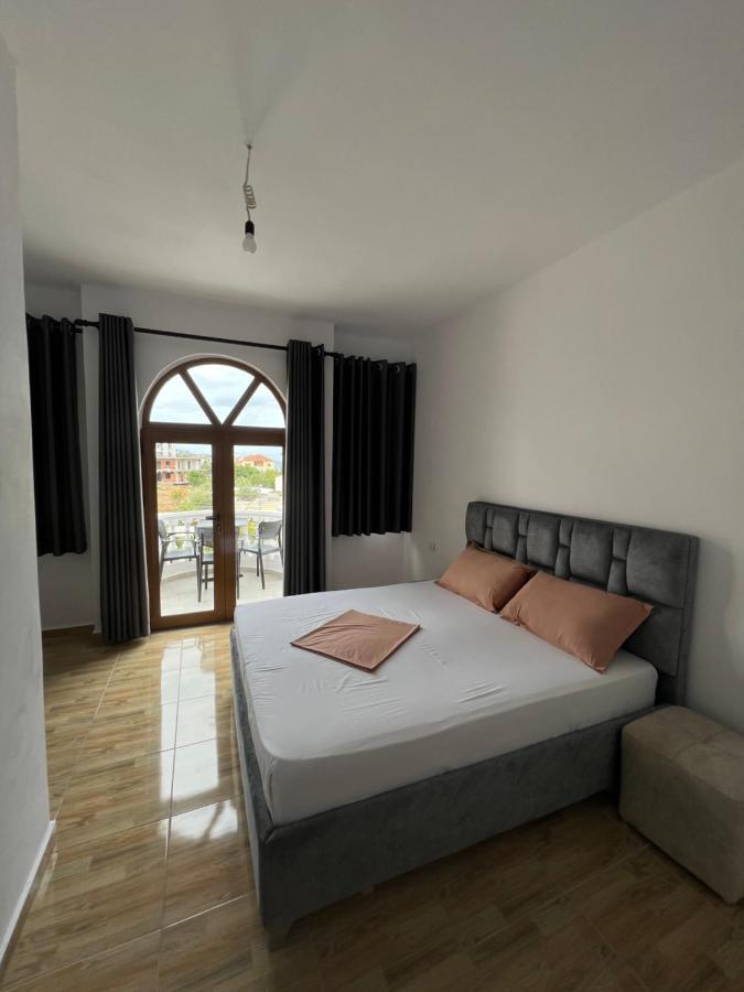 Vila Sidi Ksamil Esterno foto